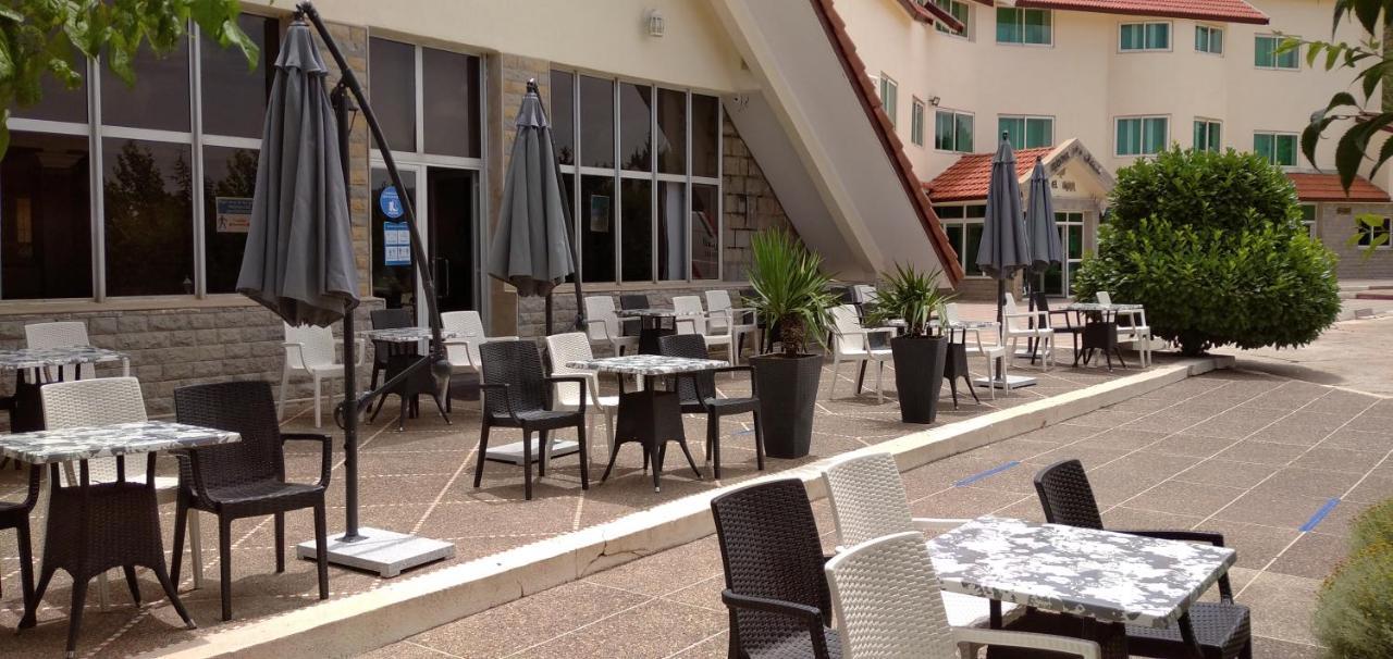 Hôtel Relais Ras El Maa Ifrane  Buitenkant foto