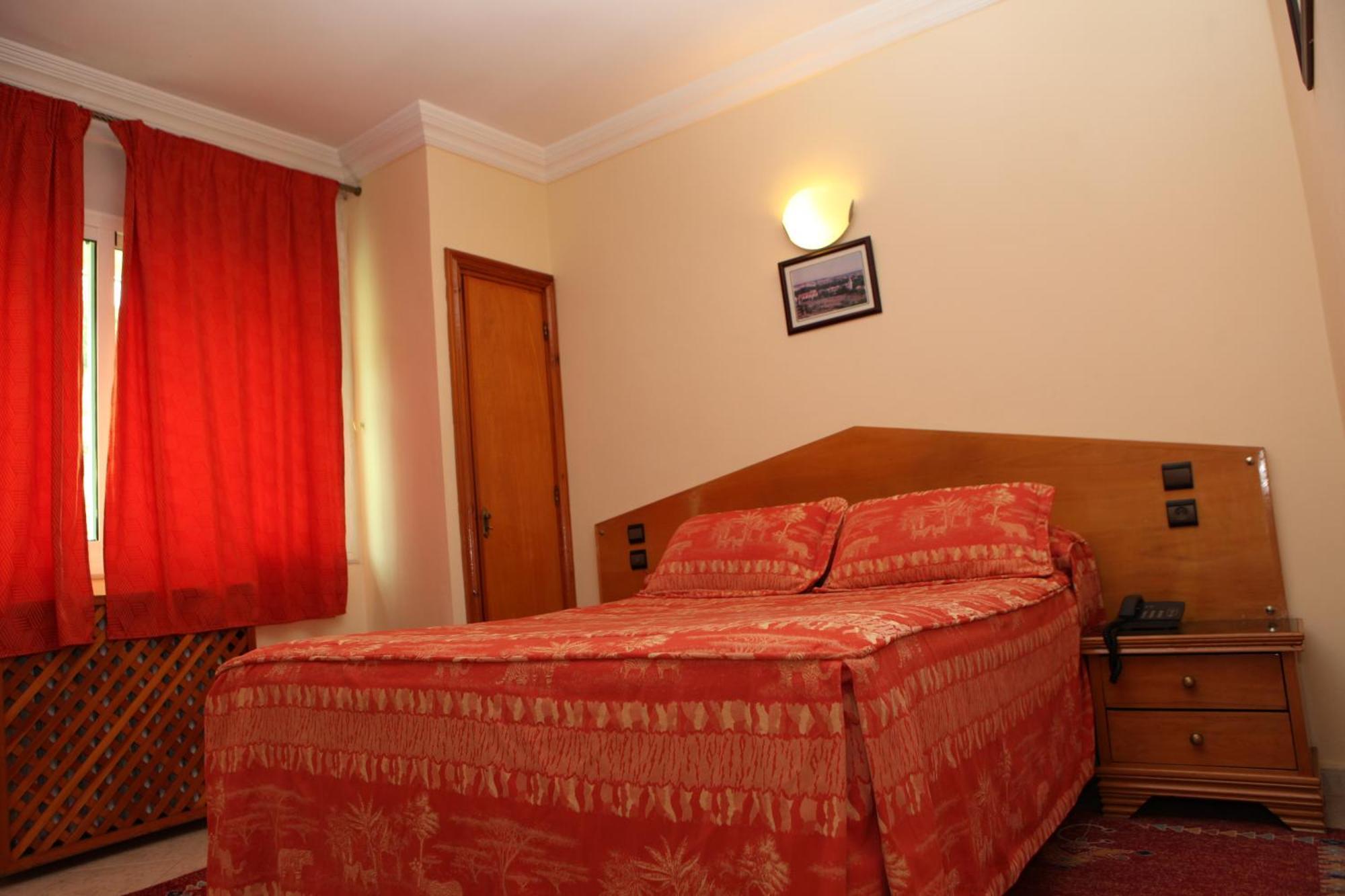 Hôtel Relais Ras El Maa Ifrane  Buitenkant foto