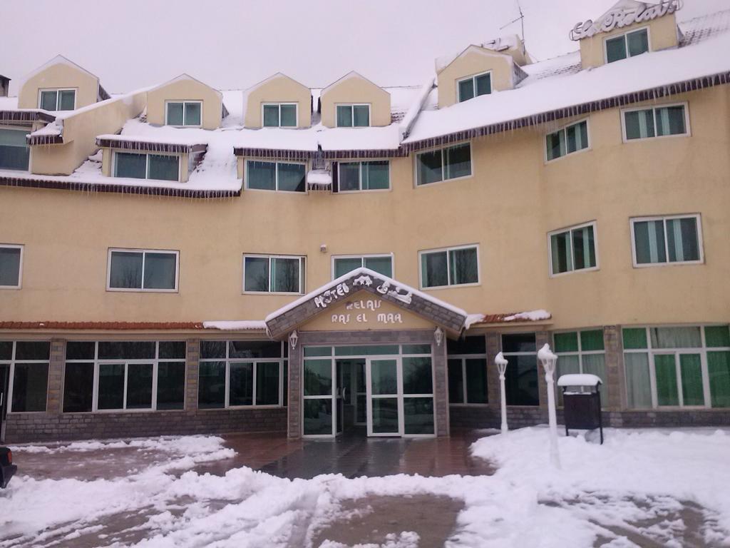 Hôtel Relais Ras El Maa Ifrane  Buitenkant foto